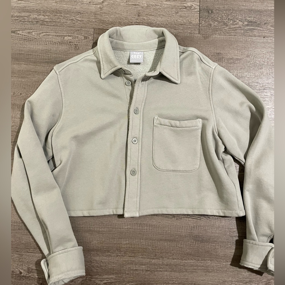 TNA Cozy Cropped Button down Sweater